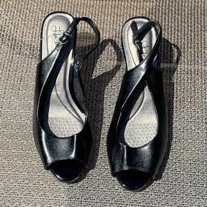Life Stride Sling Back high heel